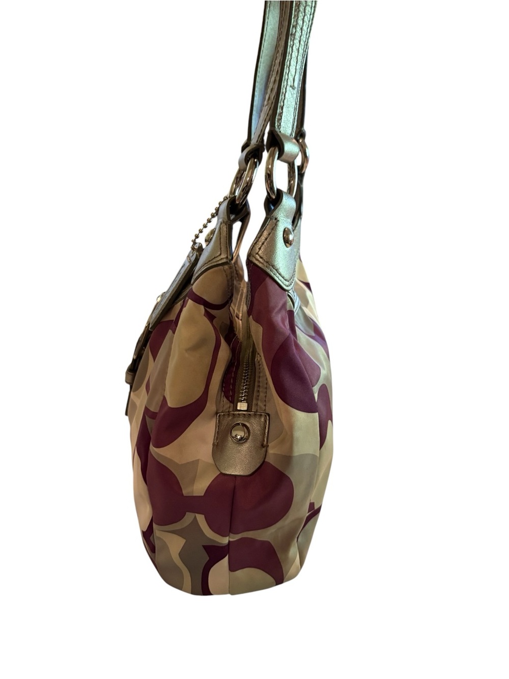 Coach Soho Scarf Print Hobo Bag (model F17406) 2011 - Picture 6 of 14